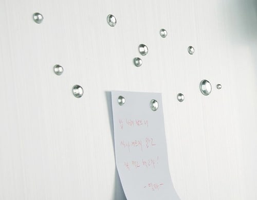 modern-accessories-and-decor.jpg