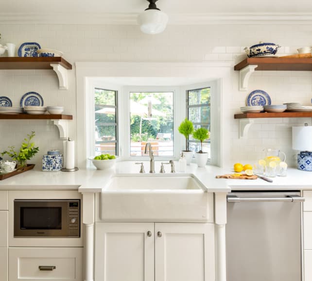 Maria-Killam-upper-shelves