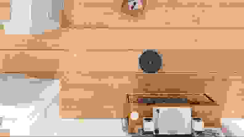 A visualization of the iRobot Roomba Combo Essential’s S-shaped cleaning pattern.