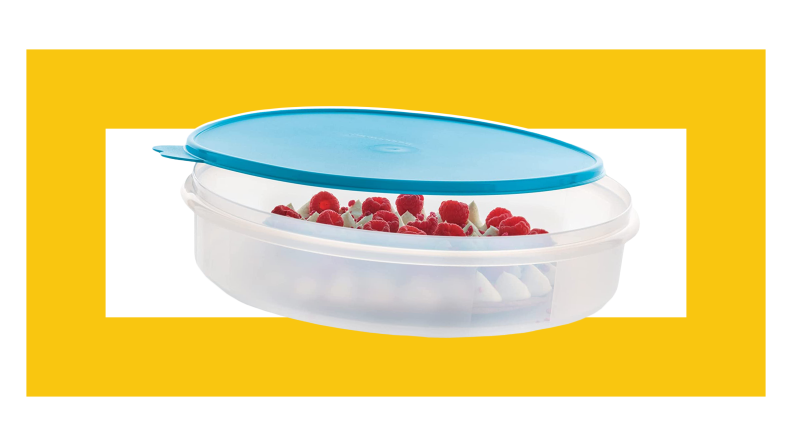 Tupperware container with fruit in it