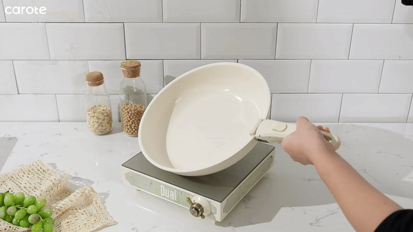 This nonstick Carote cookware set comes with detachable handles for easy stacking.