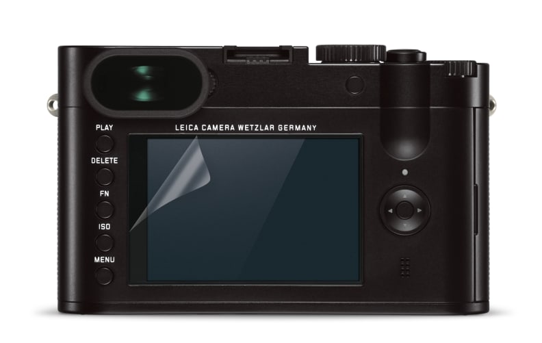 Around back you can see the typically spartan Leica control scheme around the high-res 3-inch, 1.04m-dot LCD.