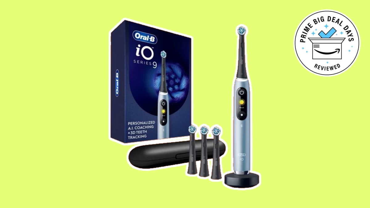 Save $32 on this Oral-B 7000 SmartSeries Electric Toothbrush this   Prime Day