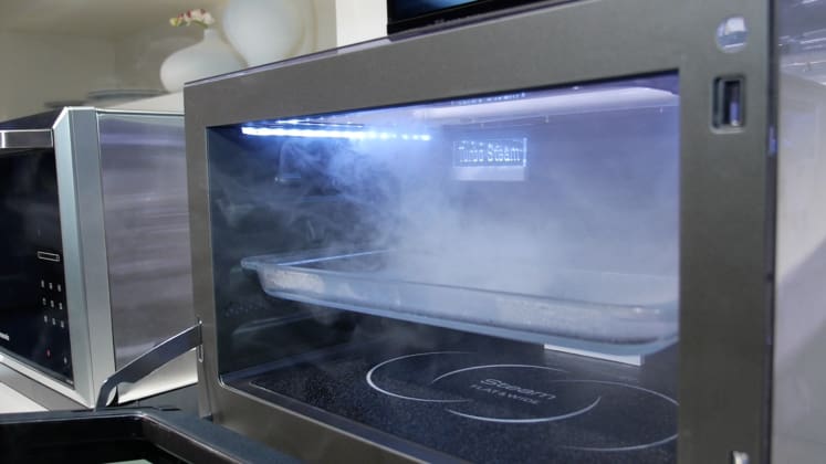 Panasonic S New Microwave Steams Bakes Grills And Even Cleans Panasonic S New Microwave Steams Bakes Grills And Even Cleans Itself Reviewed Microwaves