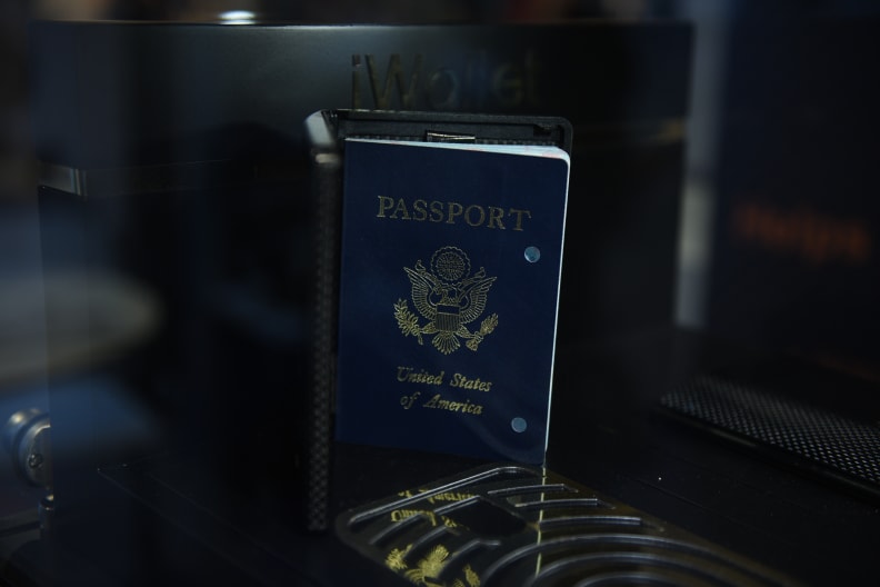 The device features an RFID blocking feature to shield your passport from hackers or external tampering.