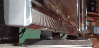 Sony_Bravia_KDL-40S5100_stand.jpg