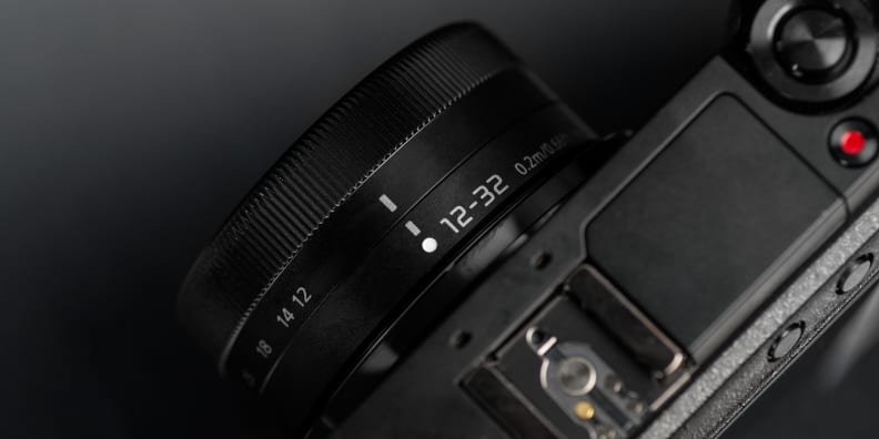 A photo of the Panasonic Lumix GX85's 12-32mm f/3.5-5.6 kit lens.