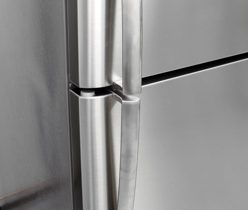 The Frigidaire Gallery FGTR1845QF's handles are comfortable to grip, but the smudge-proof finish may look slightly darker next to regular stainless products.