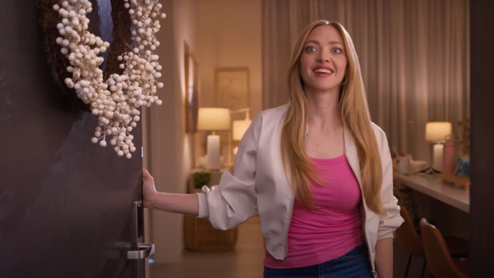 Amanda Seyfried as Karen Smith in latest 'Mean Girls' Black Friday commercial