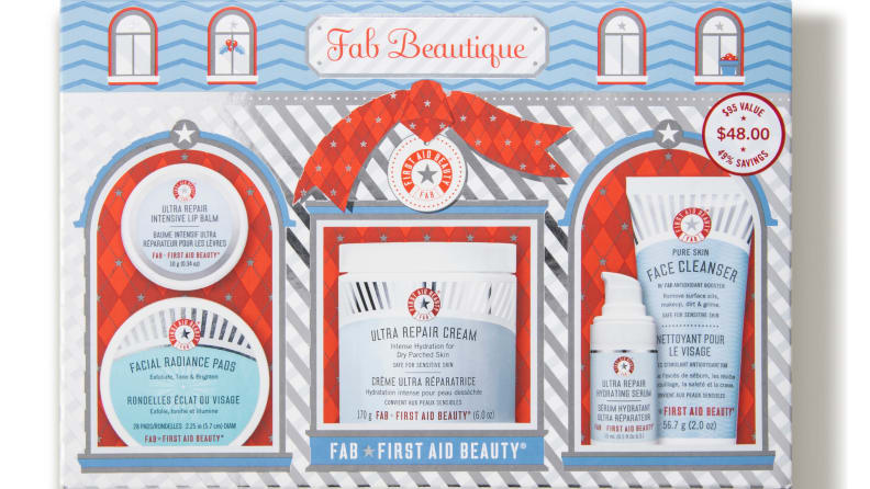 Best beauty gifts 2018 - First Aid Beauty