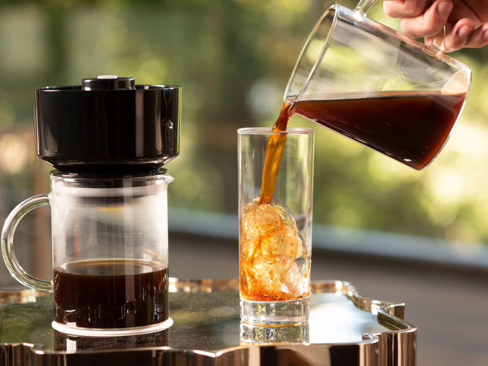 VacOne Coffee Air Brewer Review: Delicious Coffee, Brewed With a Vacuum