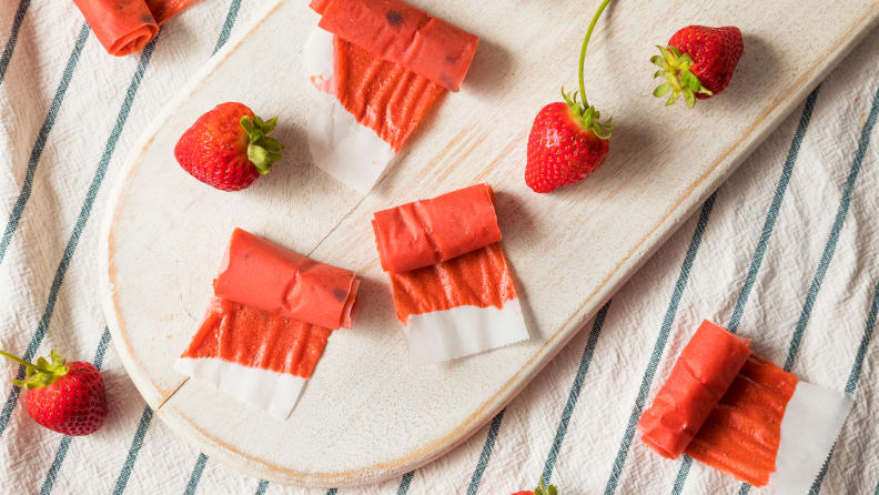 Food Dehydrator (DHR-20) Demo, Healthier snacking is easy when you know  exactly what is in your snacks! Make your own jerky, dried nuts, fruit  rollups, and more in our Food Dehydrator!