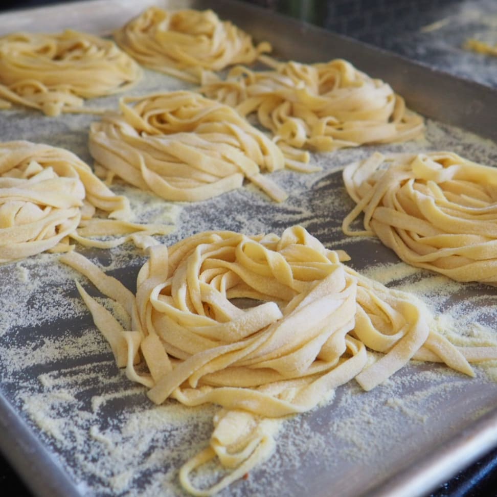 Sturdy Homemade Pasta Maker for Fresh Fettuccine Spaghetti Lasagne