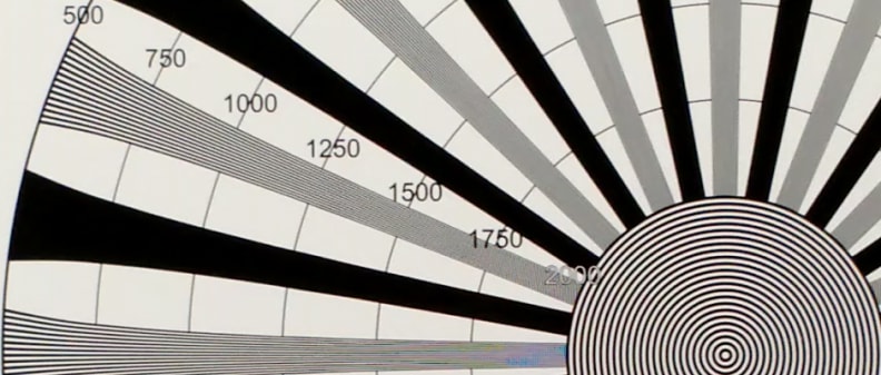A 100% crop of a 4K video test chart shot by the Moto X 2014 edition