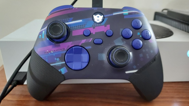 Close-up photo of the HexGaming Ultra X Controller.