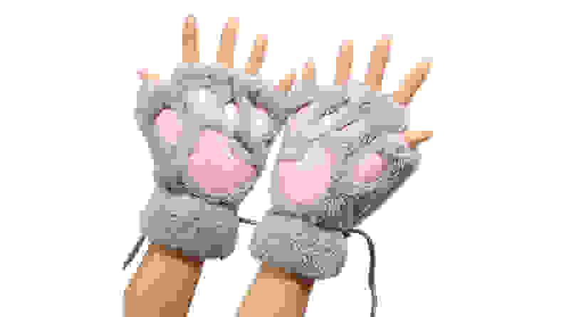 Bear Paw Fingerless Gloves