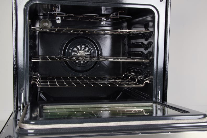 Frigidaire FPEF3077QF review: Lackluster cooktop makes this range fizzle -  CNET