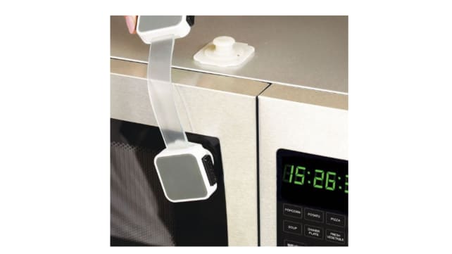 Munchkin XtraGuard Dual Action Multi Use latches