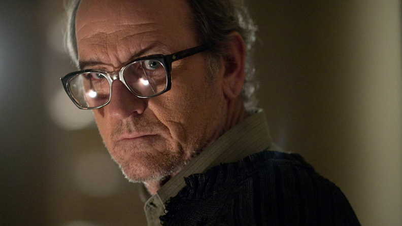 Richard Jenkins plays a vampire’s familiar in ‘Let Me In.’