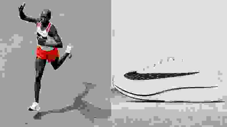 Geoffrey Kirui在2017年波士顿马拉松比赛中穿着一双耐克Vaporfly跑鞋跑步。
