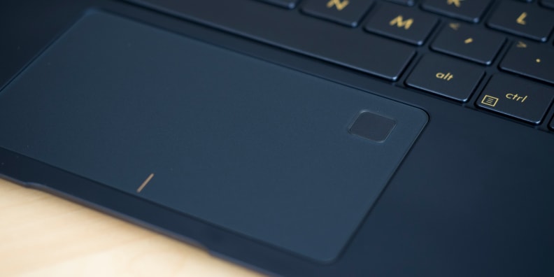 Asus ZenBook 3 Trackpad Fingerprint Scanner