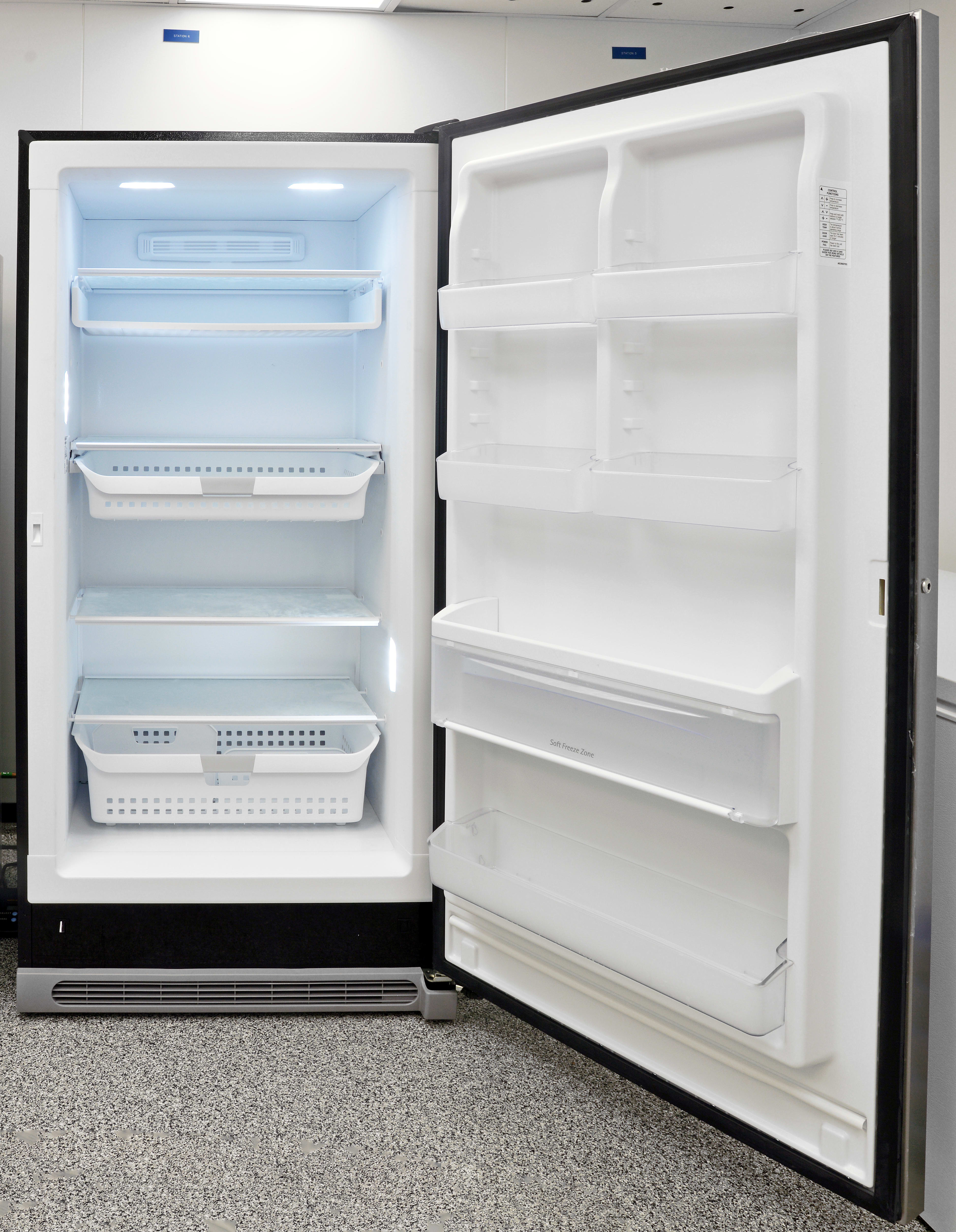 Bright LED lights and clean white plastic give the Kenmore Elite 27003 a higher-end