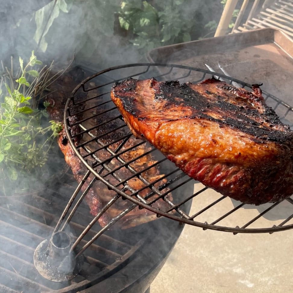 Everything you need to smoke meat at home - Reviewed