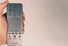 Smart-Touch-Remote-hand.jpg