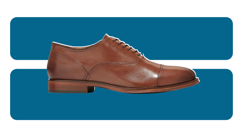 A pair of brown dress shoes.