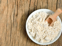 A bowl of finely ground colloidal oatmeal