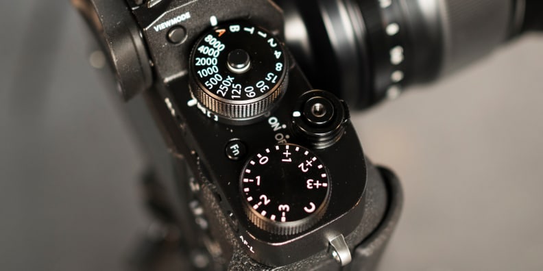 Fujifilm X-T2 top right dials