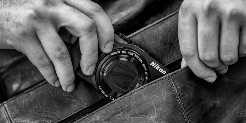 A photo of the Nikon Coolpix S9900.