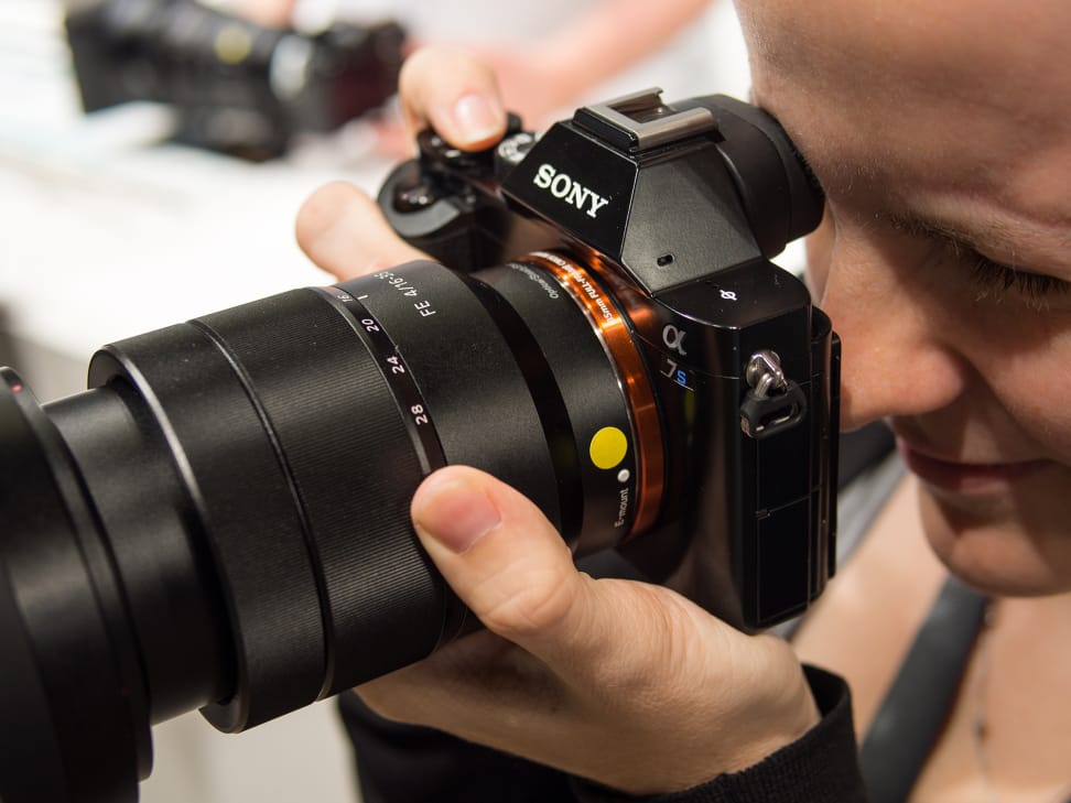 Zeiss 16–35mm f/4 – Zoom Ring