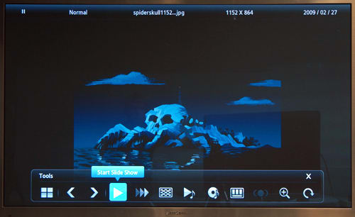 Local Media Playback 1 Photo