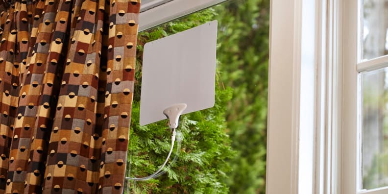 The Mohu Leaf HD indoor antenna