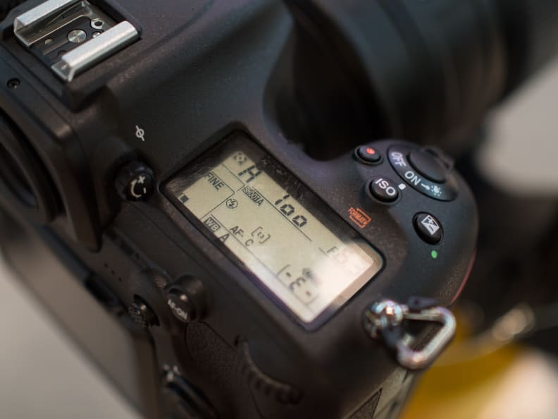 Nikon D500 Top Display