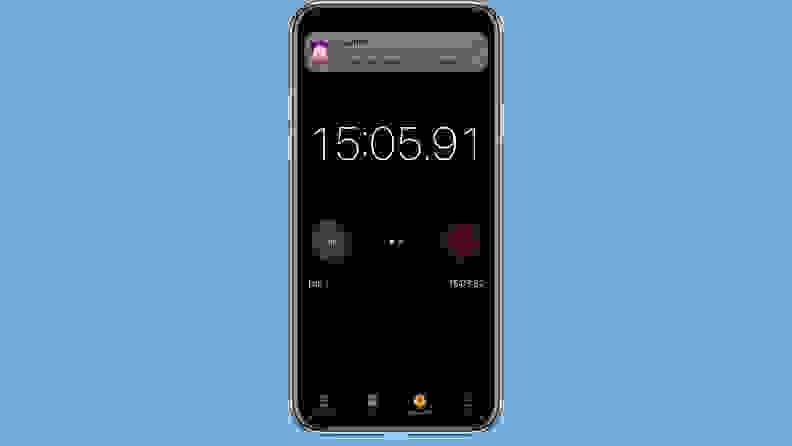 A screenshot of a stopwatch app, which has been running for 15:05.91. At the top of the screen is the SmartHQ notification that a door is still open.