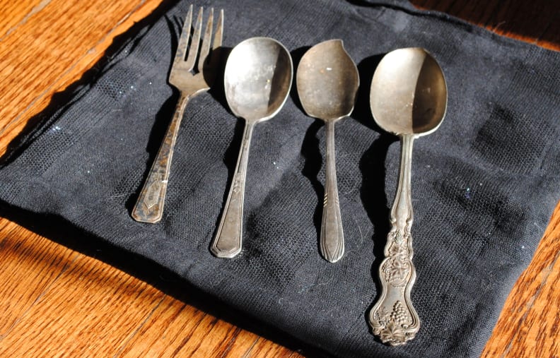 Rusty spots on silverware- what causes this? : r/CleaningTips