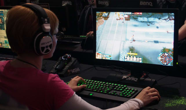 PAX-East-2014-Infinite-Crisis-1.jpg