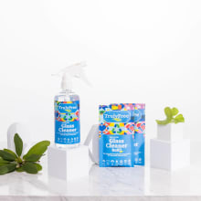Product image of Truly Free glass cleaner