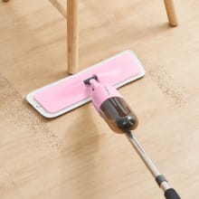 Product image of True & Tidy Spray-360 Mop Kit