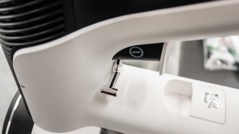 Like a gas pump, the trigger works with both with single clicks and continuous run.