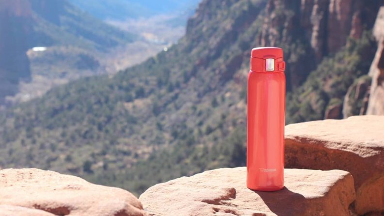 Zojirushi thermos - The best gifts for travelers