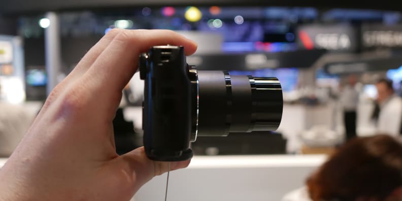 The 30x lens telescopes far out from the body, giving you more room to stabilize the camera.