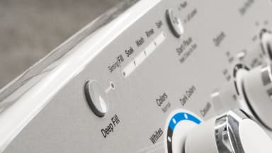 Many consumers will appreciate the Deep Fill option.