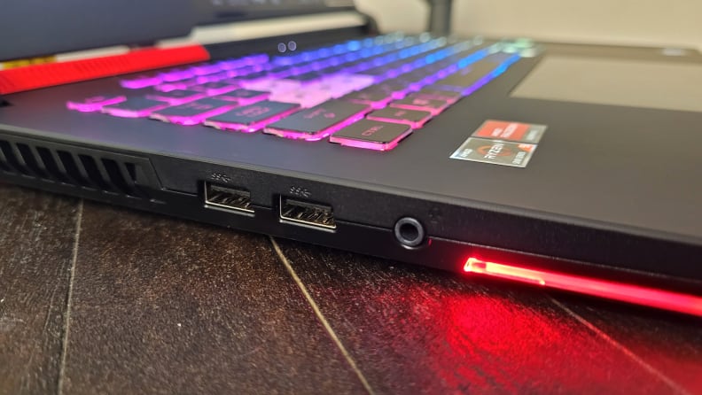 Asus ROG Strix G15 AMD Advantage Edition
