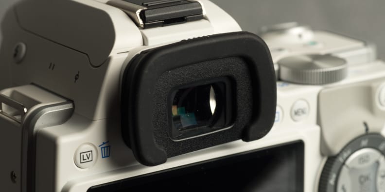 A photograph of the Pentax K-S1's viewfinder.