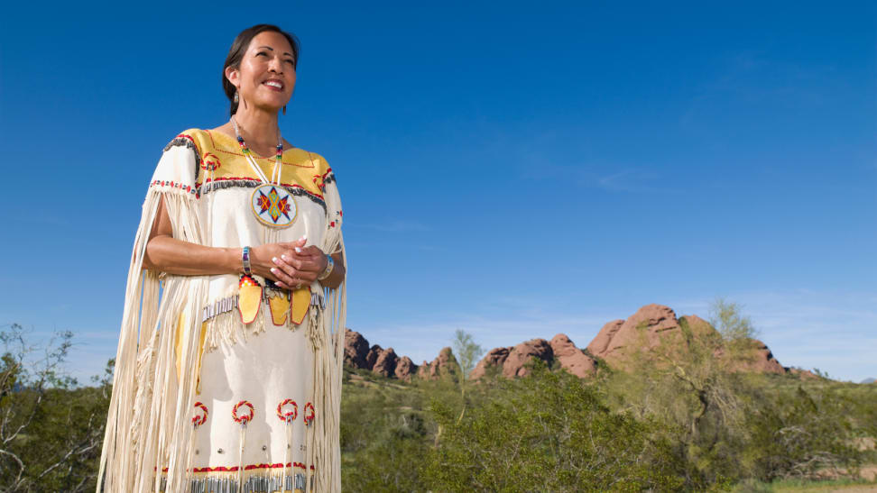 Indigineous American woman in traditional clothing