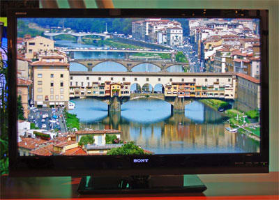 Sony_Bravia_KDL-40Z5100_front.jpg