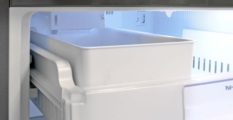 LG Electronics 5074JJ1055A Freezer Ice Bucket, White